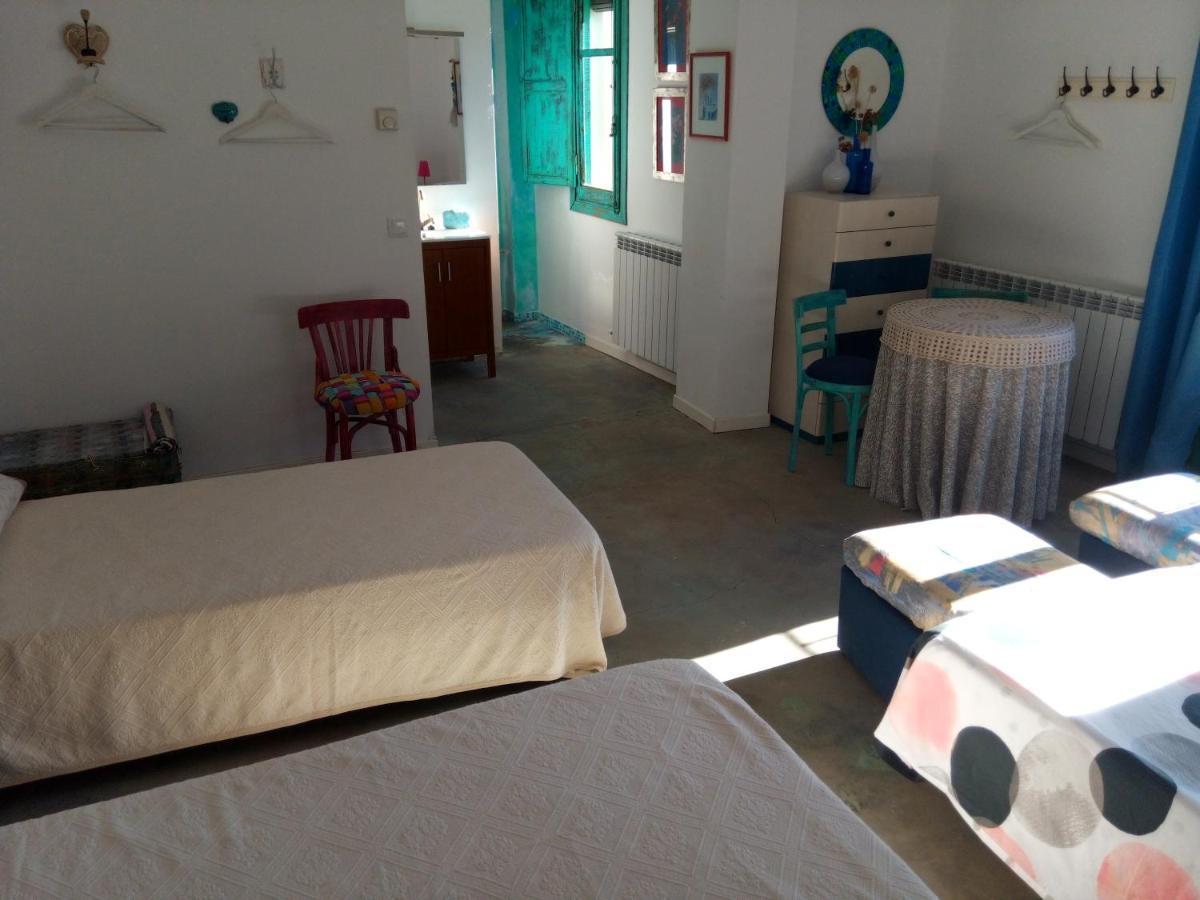 Hostal El Retiro de Isabel Embid de la Ribera Exterior foto